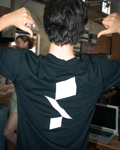 Small Facet Logo T Shirt